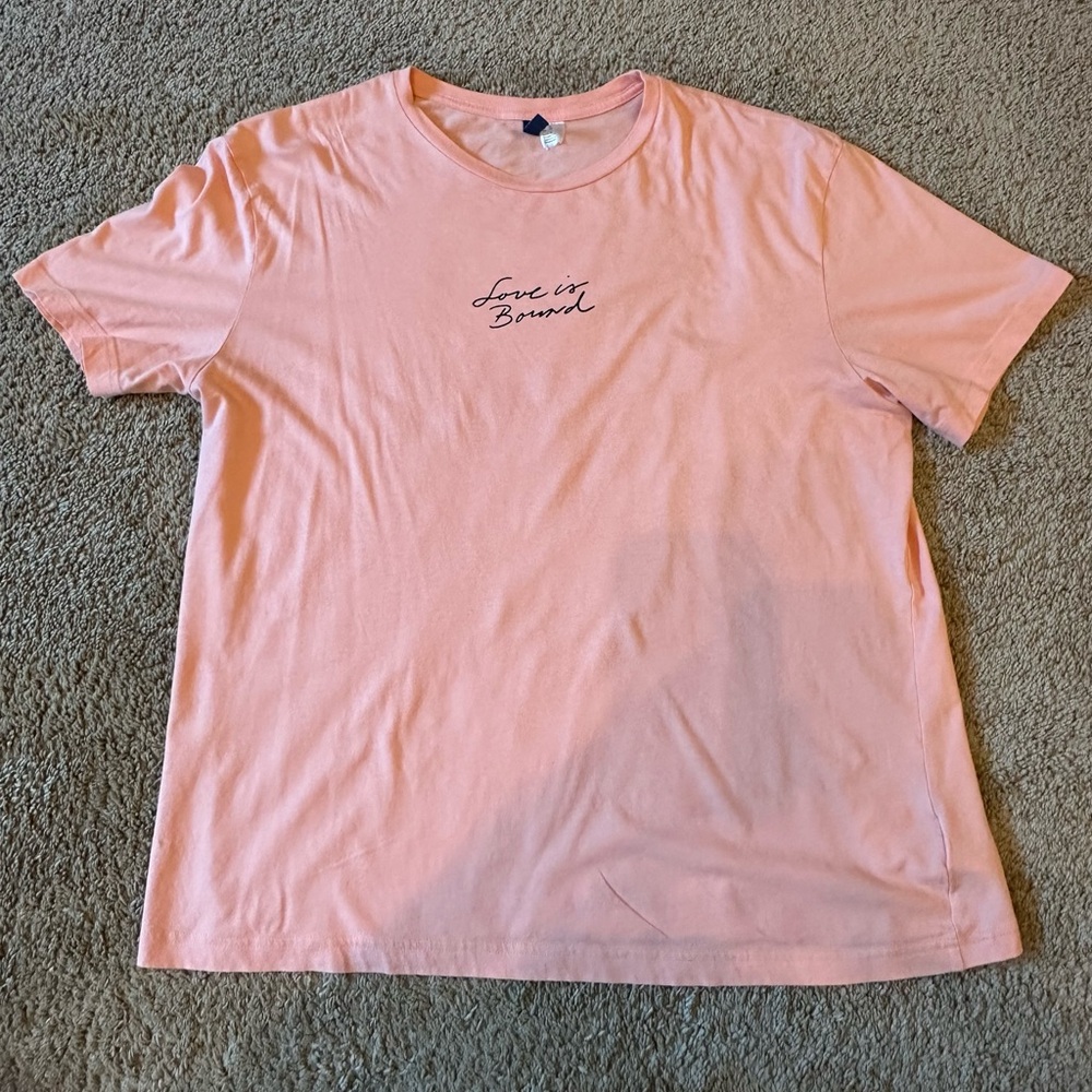 Divided Men’s Graphic T-Shirt Size XL J-6